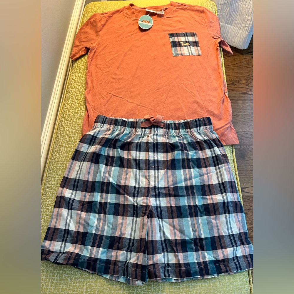 Peter Alexander Unisex Pajama Set/T-Shirt and Shorts